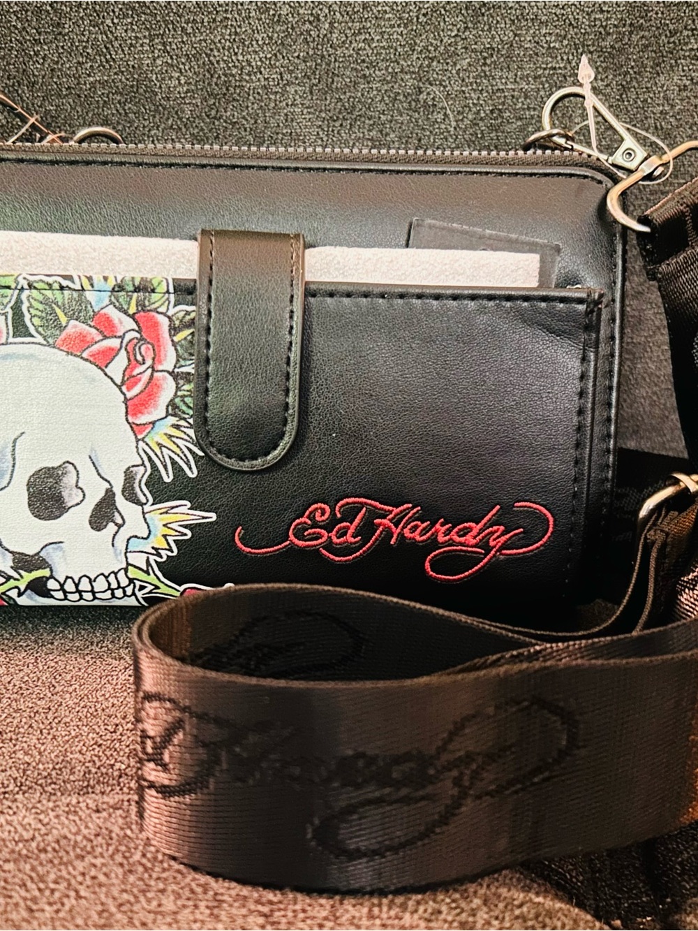 New Ed Hardy Black Skull Rose Graphic Crossbody Wallet Purse Bag